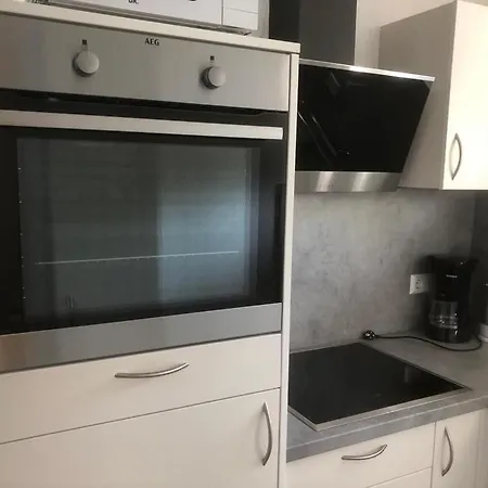 Vollert Apartment *